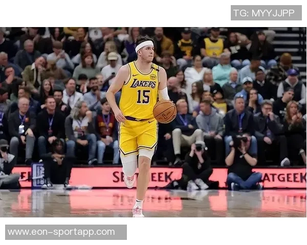 小里弗斯直言湖人争冠之路漫长应尽早考虑交易老詹